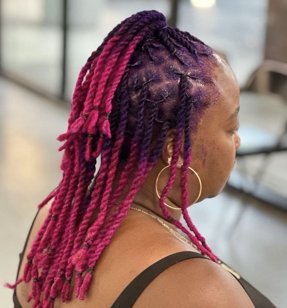 SPOTLIGHT HAIR STUDIO Updated October 2024 43 Photos 8876 Vintage