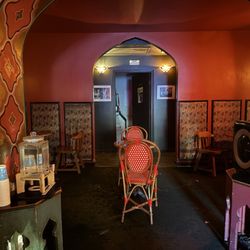 Zam Zam - Photo 6: Interior