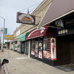 Exterior photo of Wiklanski's Bakery - Chicago, Illinois Exterior photo of Wiklanski's Bakery - Chicago, Illinois