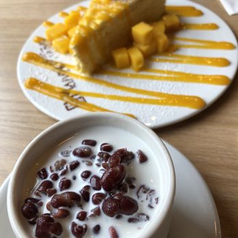 Mango Mango Dessert - Mango cake and double egg custard - Desserts Near Me - Brooklyn, New York