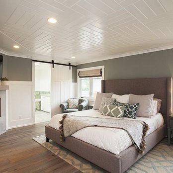 Berry-McCann Flooring - master bedroom with fireplace - Flooring Near Me - Santa Ana, California Berry-McCann Flooring - master bedroom with fireplace - Flooring Near Me - Santa Ana, California