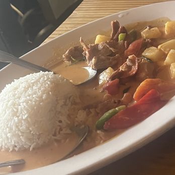 Mom's Siam - Thai Near Me - Richmond, Virginia Mom's Siam - Thai Near Me - Richmond, Virginia