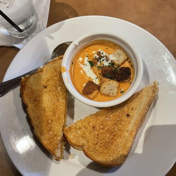 Cafe 4 - Grilled Cheese Sampler - Comfort Food Near Me - Knoxville, Tennessee