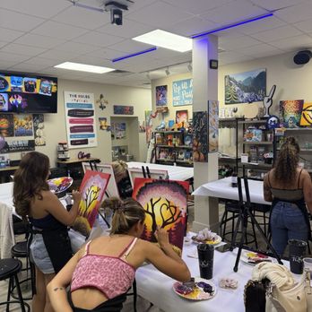 Painting with a Twist - Art Classes Near Me - Mandeville, Louisiana Painting with a Twist - Art Classes Near Me - Mandeville, Louisiana