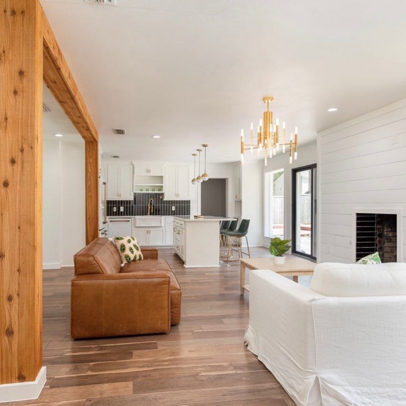 Slide of Reyes Remodeling and Roofing 2326