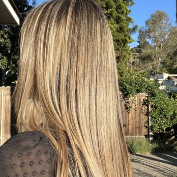 Perch Salon - Natural fuller Blonde - Hair Salons Near Me - Los Angeles, California
