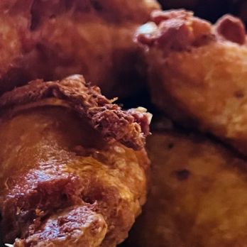 Nottinghams Tavern - Close-up of the delicious wings - American Near Me - Big Bear Lake, California Nottinghams Tavern - Close-up of the delicious wings - American Near Me - Big Bear Lake, California