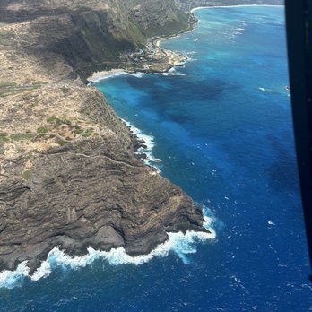 Rainbow Helicopters - Aerial view from the helicopter. - Aerial Tours Near Me - Honolulu, Hawaii Rainbow Helicopters - Aerial view from the helicopter. - Aerial Tours Near Me - Honolulu, Hawaii