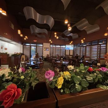 Sun Asian Kitchen - Dining room - Chinese Near Me - Phoenix, Arizona
