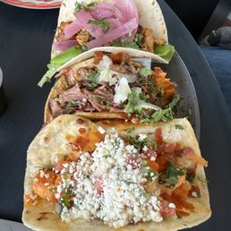 Mixed tacos