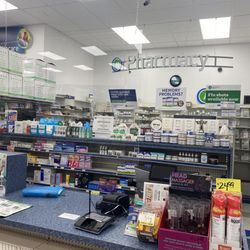 Health Mart Pharmacy - Best pharmacy ever !