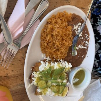 Mother’s Kitchen - Taquitos plate - Mexican Near Me - Signal Hill, California Mother’s Kitchen - Taquitos plate - Mexican Near Me - Signal Hill, California