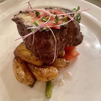 Santé - CAB filet - New American Near Me - Matthews, North Carolina