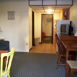 Sunflower Motel