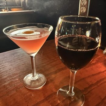 Thirty 5ive Tavern & Grill - Cosmos and Malbec - Steakhouses Near Me - El Paso, Texas