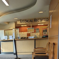 ICHS Holly Park Medical & Dental Clinic - Check-In desk