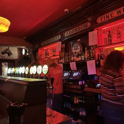 Whelan's - Bar area