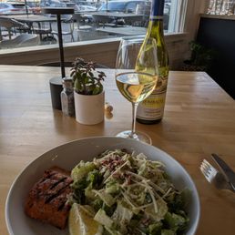 Ceaser salad with Salmon (sub'd out croutons for the toasted pecans)