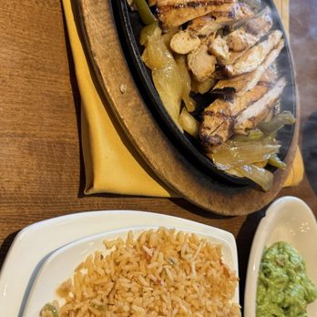 Maria Cuca's - Chicken Fajitas - Mexican Near Me - Arlington, Texas