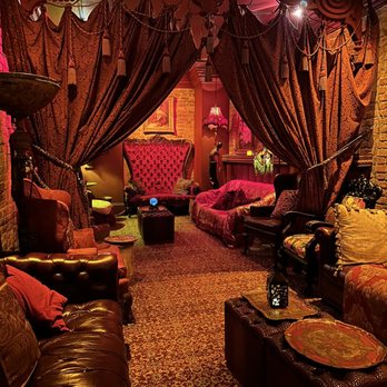 Muriel's Jackson Square - Seance lounge - Cajun/Creole Near Me - New Orleans, Louisiana Muriel's Jackson Square - Seance lounge - Cajun/Creole Near Me - New Orleans, Louisiana