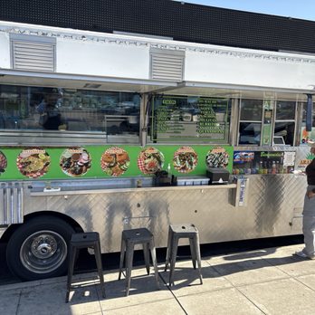 Tacos El Güero - The set up - Tacos Near Me - Arcadia, California Tacos El Güero - The set up - Tacos Near Me - Arcadia, California