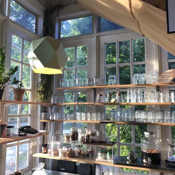 Gilly Brew Bar - Coffee & Tea Near Me - Stone Mountain, Georgia