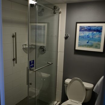 DoubleTree Suites by Hilton Hotel Melbourne Beach Oceanfront - Bathroom - Hotels Near Me - Melbourne, Florida DoubleTree Suites by Hilton Hotel Melbourne Beach Oceanfront - Bathroom - Hotels Near Me - Melbourne, Florida