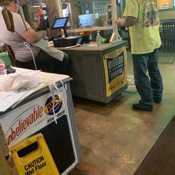 Big Pines Lodge - Although cashier on stool had a plexiglass screen in front, many came up to his side and he had no mask in sight. - American Near Me - Karnack, Texas