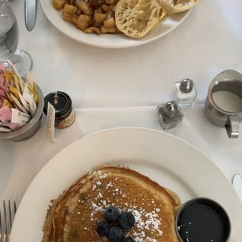 Hudson House River Inn - Breakfast - Bed & Breakfast Near Me - Cold Spring, New York