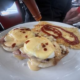Eggs Benedict