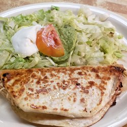 El Canelo IV - Dinner Quesadilla Rellena $8.70