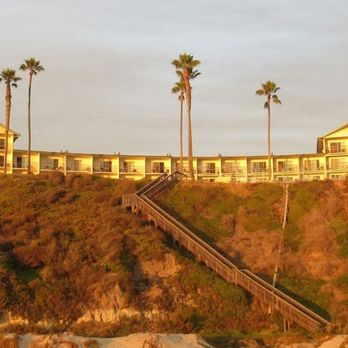 Kon Tiki Inn - The Kon Tiki Inn, taken from the beach. - Hotels Near Me - Pismo Beach, California