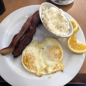 Sweet Berry Cafe - 2 Eggs, Any Style - Breakfast & Brunch Near Me - South Elgin, Illinois