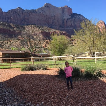 Driftwood Lodge - Hotels Near Me - Springdale, Utah Driftwood Lodge - Hotels Near Me - Springdale, Utah