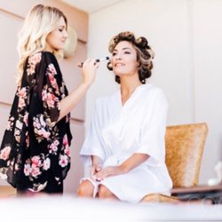 Refresh At Mosaic Hair Studio