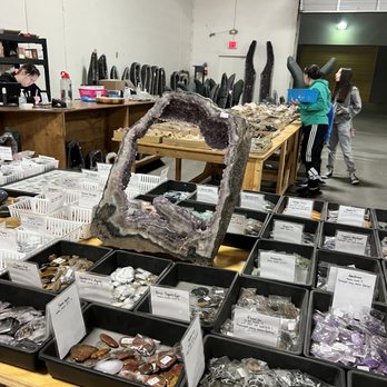 Forgotten Rarities - Gemstones & Minerals Near Me - Phoenix, Arizona