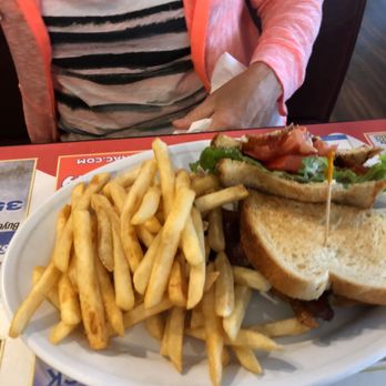 Wolfy's Restaurant - American Near Me - Ocala, Florida