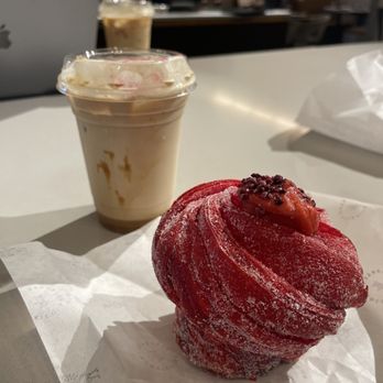Cocorico Boulangerie - Strawberry cruffin - Coffee & Tea Near Me - Boston, Massachusetts