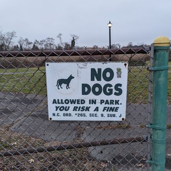 Milbourn Creek Park - No Dogs Allowed in this Park - Parks Near Me - Freeport, New York Milbourn Creek Park - No Dogs Allowed in this Park - Parks Near Me - Freeport, New York