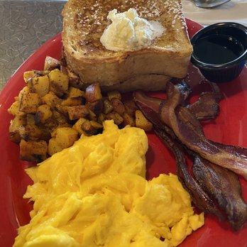 The Friendly Toast - French Toast, scrambled eggs, home fries, bacon - Breakfast & Brunch Near Me - Danvers, Massachusetts The Friendly Toast - French Toast, scrambled eggs, home fries, bacon - Breakfast & Brunch Near Me - Danvers, Massachusetts