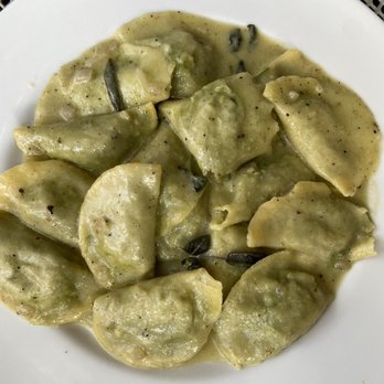 Giacomo's Cibo e Vino - tortelli di bietola - half order - Italian Near Me - Houston, Texas Giacomo's Cibo e Vino - tortelli di bietola - half order - Italian Near Me - Houston, Texas