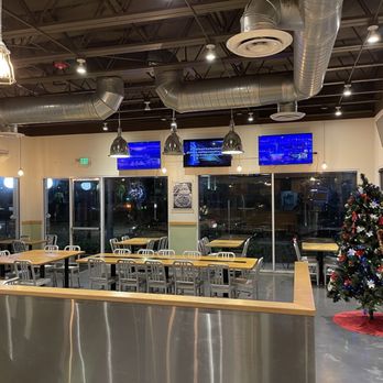 Pieology Pizzeria - Pizza Near Me - Monrovia, California