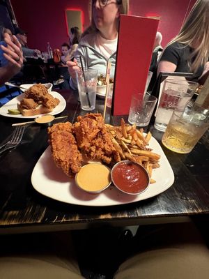 Bad Randy's Hot Chicken & BBQ Lounge by null