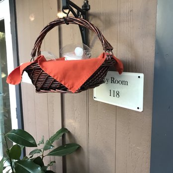 Lantern Light Inn - They leave breakfast basket by the door so they do not disturb you... so considerate! - Hotels Near Me - Sedona, Arizona Lantern Light Inn - They leave breakfast basket by the door so they do not disturb you... so considerate! - Hotels Near Me - Sedona, Arizona