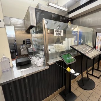 Oakobing - Inside ordering area - Ice Cream & Frozen Yogurt Near Me - Pasadena, California Oakobing - Inside ordering area - Ice Cream & Frozen Yogurt Near Me - Pasadena, California