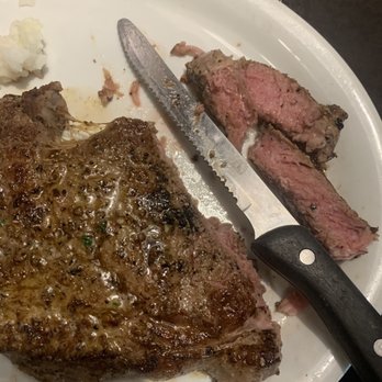Ruby Tuesday Moanalua - Medium Rare.. ordered Medium Well to share with pregnant wife. - American Near Me - Honolulu, Hawaii Ruby Tuesday Moanalua - Medium Rare.. ordered Medium Well to share with pregnant wife. - American Near Me - Honolulu, Hawaii