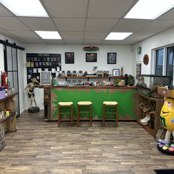Cureleaf Liberty CBD - Vitamins & Supplements Near Me - Vero Beach, Florida