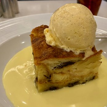 Earl Grey Cafe - Chocolate bread pudding with vanilla bean ice cream. - Breakfast & Brunch Near Me - Las Vegas, Nevada