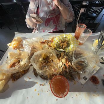 Ragin' Crawfish - Cajun/Creole Near Me - Oxnard, California Ragin' Crawfish - Cajun/Creole Near Me - Oxnard, California