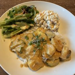 Lemongrass Coconut Shrimp Curry Plate